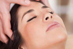 Sức khỏe đời sống - 5 huyệt vị giúp học sinh, người cao tuổi tăng cường trí nhớ