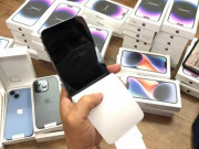 Thị trường - Tiêu dùng - Phát hiện và tạm giữ lô 42 chiếc iPhone 14 trị giá 1,6 tỷ đồng nghi nhập lậu