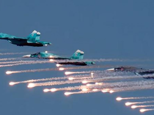 Thế giới - Ukraine tuyên bố bắn rơi 4 máy bay chiến đấu của Nga