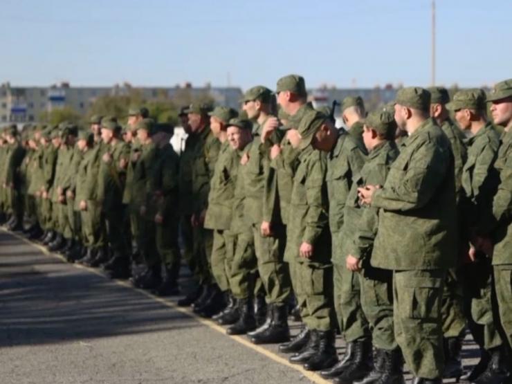 Thế giới - Tổng thống Ukraine Zelensky hứa 3 điều nếu lính Nga đầu hàng