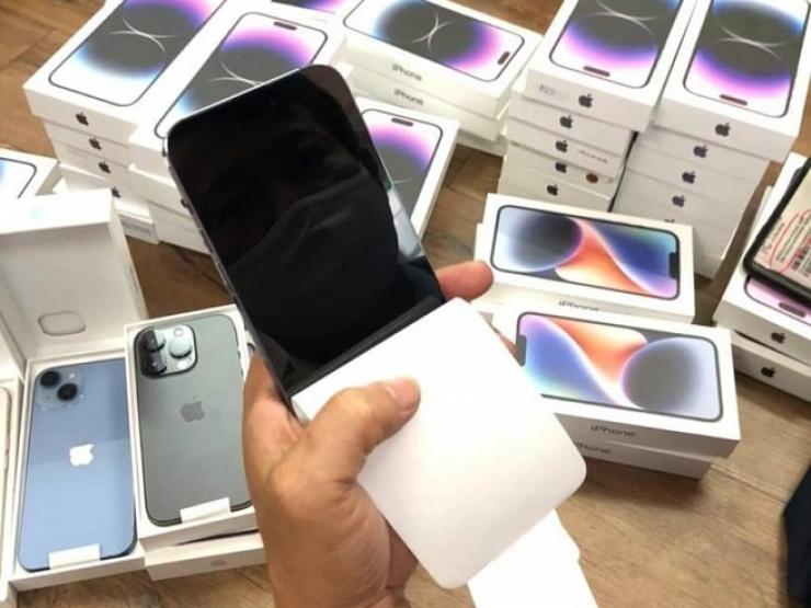 Phát hiện và tạm giữ lô 42 chiếc iPhone 14 trị giá 1,6 tỷ đồng nghi nhập lậu