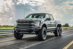 Ngắm xe - Chiêm ngưỡng siêu phẩm Ford F-150 Raptor trong gói nâng cấp 6 bánh