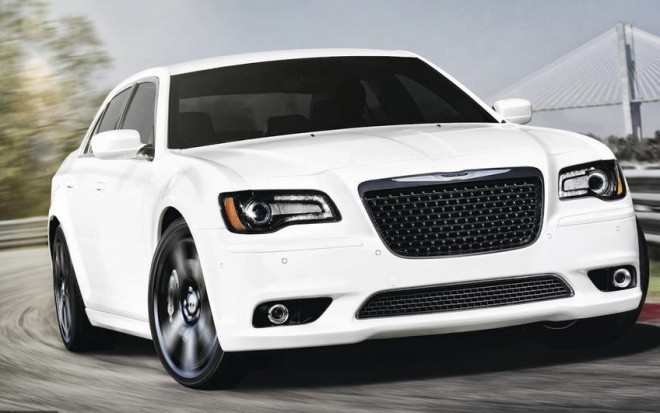 Chrysler 300S - 363 mã lực. Ảnh: Carbuzz.