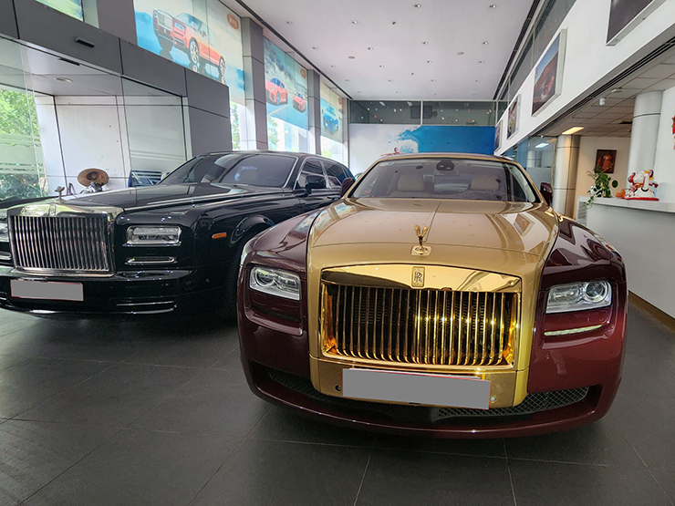 Tin tức ô tô - Sau phiên đấu giá "trừ nợ", Rolls-Royce Ghost mạ vàng của cựu chủ tịch FLC đã lộ diện