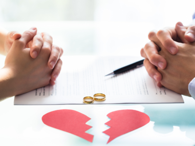 Bạn trẻ - Cuộc sống - Vừa mới kết hôn chưa lâu đã muốn giải thoát cho bản thân