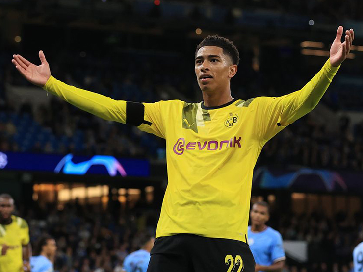 Bóng đá - Rộ tin "thần đồng" Bellingham chọn xong bến đỗ mới, MU - Liverpool choáng váng