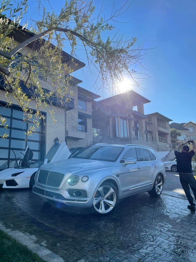 Biệt thự của vợ cũ Đan Trường được đánh giá là căn biệt thự đáng mơ ước, ít ai có thể sở hữu.