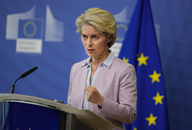 Chủ tịch Ủy ban châu Âu (EC),&nbsp;Ursula von der Leyen là người đi đầu trong các nỗ lực của EU nhằm áp giá trần dầu thô Nga.
