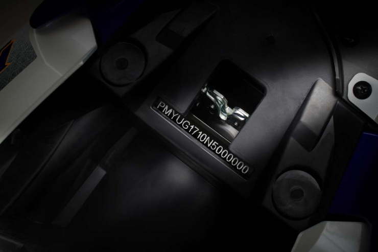 Xe côn tay Yamaha 135LC Fi có ấn bản mới, giá nhỉnh 47 triệu đồng - 10