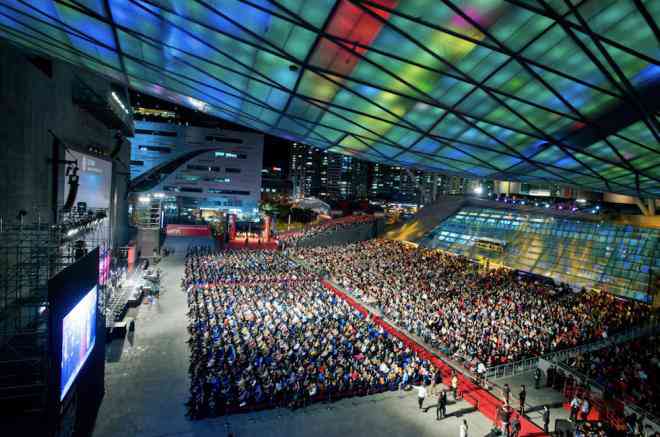Thành phố biển Busan là điểm du lịch hấp dẫn khách quốc tế. Ảnh:&nbsp;Korea Tourism Organization.
