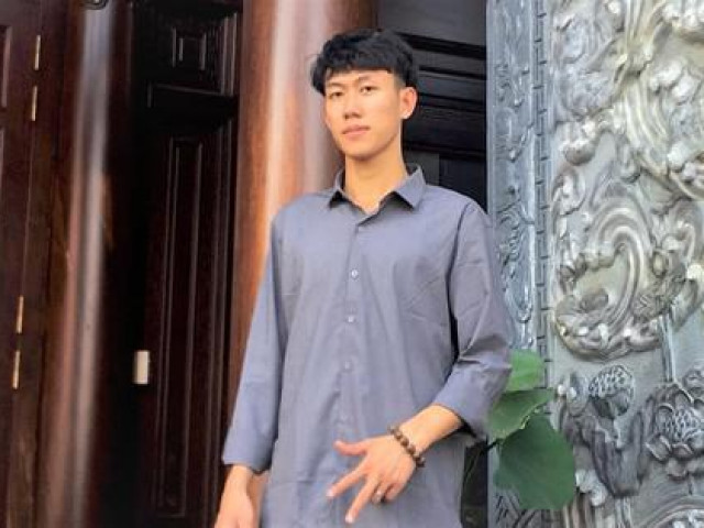 Nam sinh chạy grab đỗ Trường Sĩ quan Chính trị