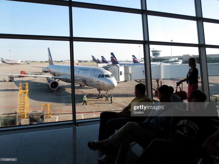 Thế giới - Đại sứ quán Mỹ giục công dân rời Nga