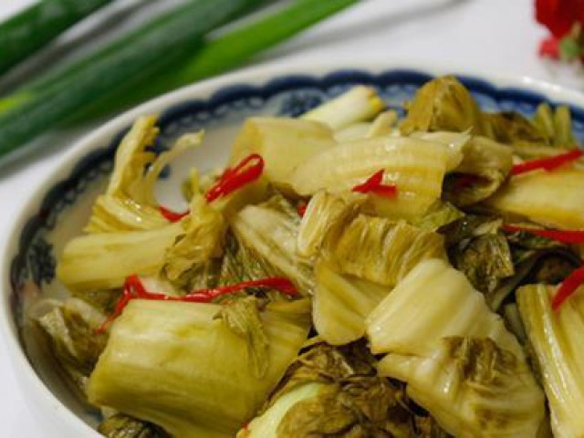 Ẩm thực - Những người không nên ăn dưa muối, thèm đến mấy cũng chớ đụng vào kẻo "một miếng hại cả đời"