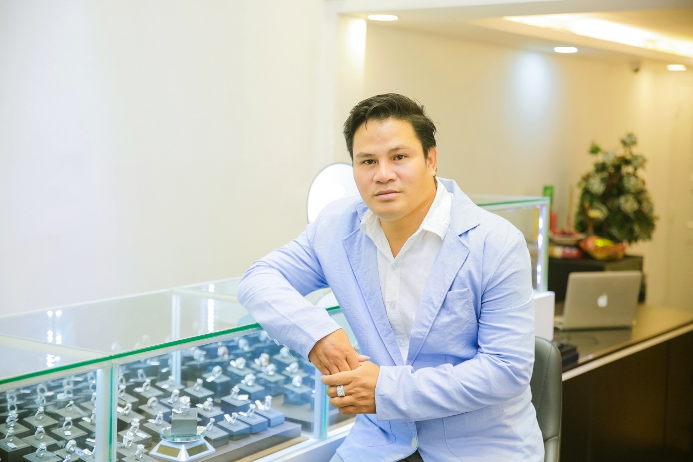 CEO Đoàn Hải Đăng – Chủ thương hiệu HD Diamond