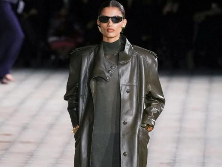 Thời trang - Một trong những show diễn đẹp nhất của YSL dưới chân tháp Eiffel