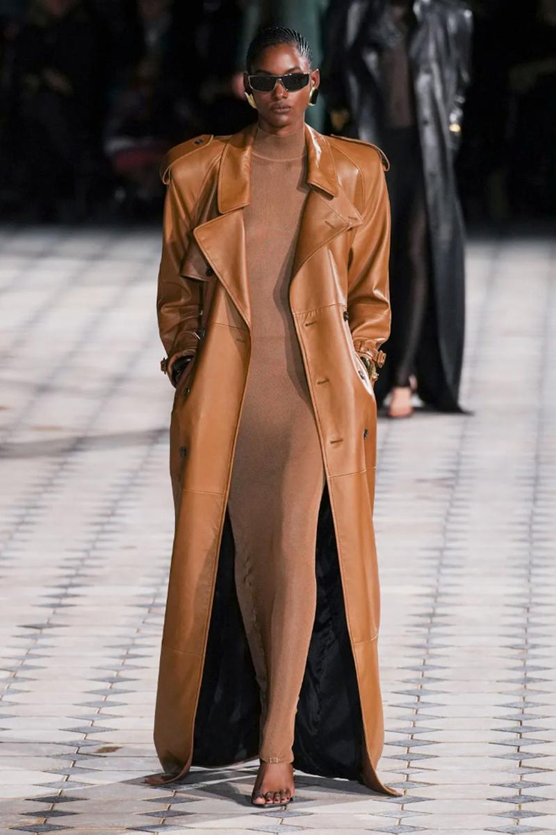 Một trong những show diễn đẹp nhất của YSL dưới chân tháp Eiffel - 2