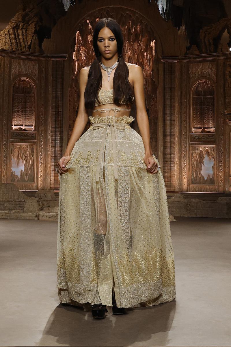 "Nín thở" vì một Dior quá trầm bổng, lộng lẫy với bộ sưu tập mới nhất - 3