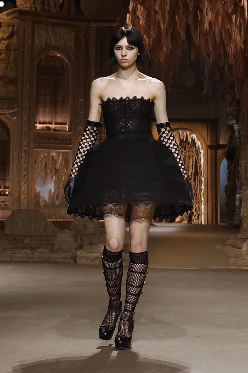 "Nín thở" vì một Dior quá trầm bổng, lộng lẫy với bộ sưu tập mới nhất - 12