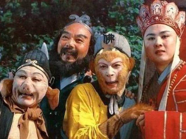 Phim - Dàn sao 'Tây du ký 1986' bám víu hào quang