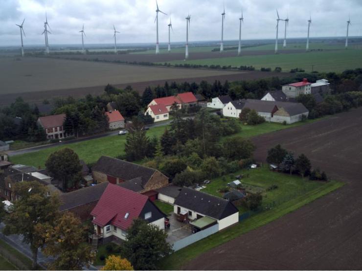 Thế giới - Dân châu Âu "sốt vó" vì thiếu năng lượng, một thị trấn ở Đức vẫn ung dung