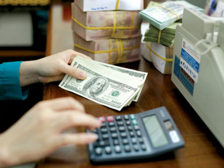 Kinh doanh - Giá USD liên tục lập đỉnh, hàng chục ngàn tỷ nợ bằng USD của doanh nghiệp như thế nào?