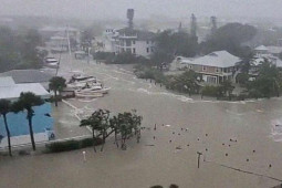 Thế giới - Mỹ: Siêu bão Ian đổ bộ tạo ra mưa lớn "ngàn năm có một"