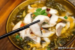 Ẩm thực - Bí quyết làm món cá nấu dưa chua cực ngon: Đừng bỏ qua hai bước quan trọng này