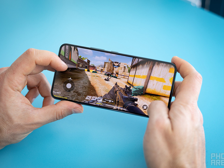 Thời trang Hi-tech - Galaxy S22 "đánh bại" iPhone 14 ở 4 điểm này