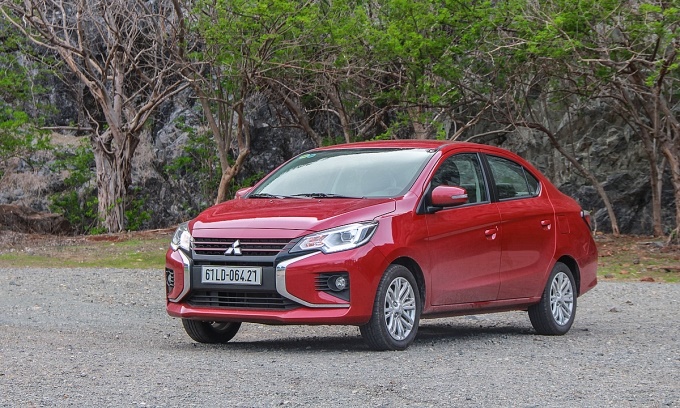 5 mẫu xe ô tô đẹp, giá tốt, tiết kiệm xăng đáng chú ý tại Việt Nam - 4