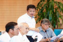 Tin tức trong ngày - Sở GTVT Hà Nội nói gì về cây cầu 65 tỉ xây xong không bóng người qua lại?