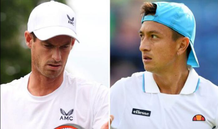 Ryan (bên phải) suýt gây tai nạn khi biết tin mình sẽ đấu Murray (trái) tại Wimbledon 2023