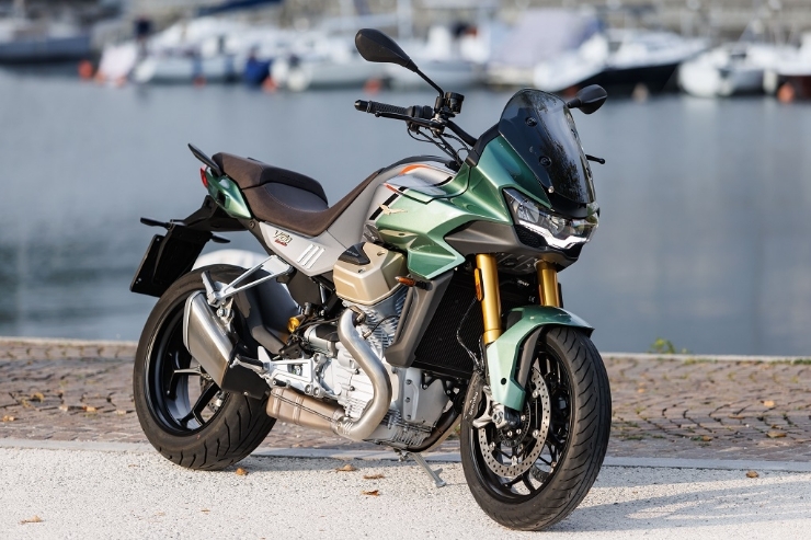 Siêu phẩm Moto Guzzi V100 Mandello sẽ bán tại Việt Nam từ tháng 8/2023 - 1