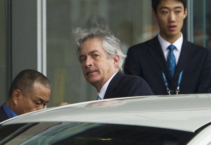 Giám đốc CIA William Burns ở thủ đô Bắc Kinh ngày 1-5. Ảnh: AP