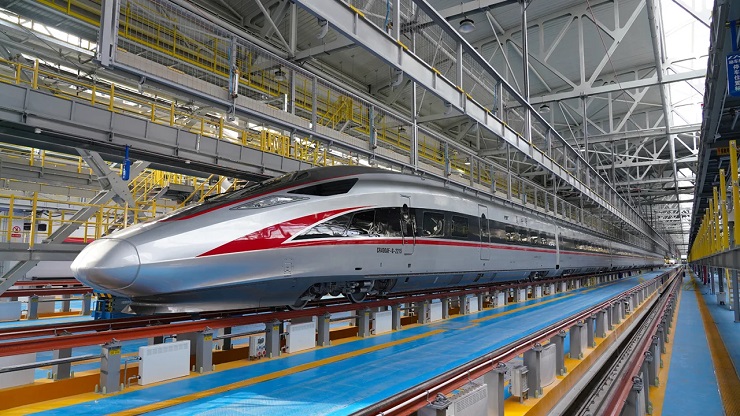 Tàu cao tốc ở Trung Quốc hiện có tốc độ vận hành thực tế lên tới 350 km/giờ.