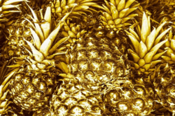 Thị trường - Tiêu dùng - Cùng tên gọi, loại quả này ở Việt Nam giá 10.000 đồng, ở trời Tây 300 triệu đồng/quả "gây sốt"