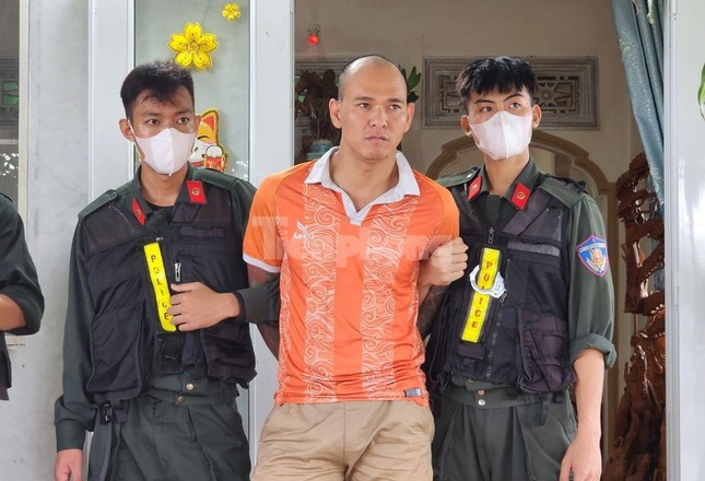 Nguyễn Phi Vũ (tức Vũ "Công') bị bắt giữ.