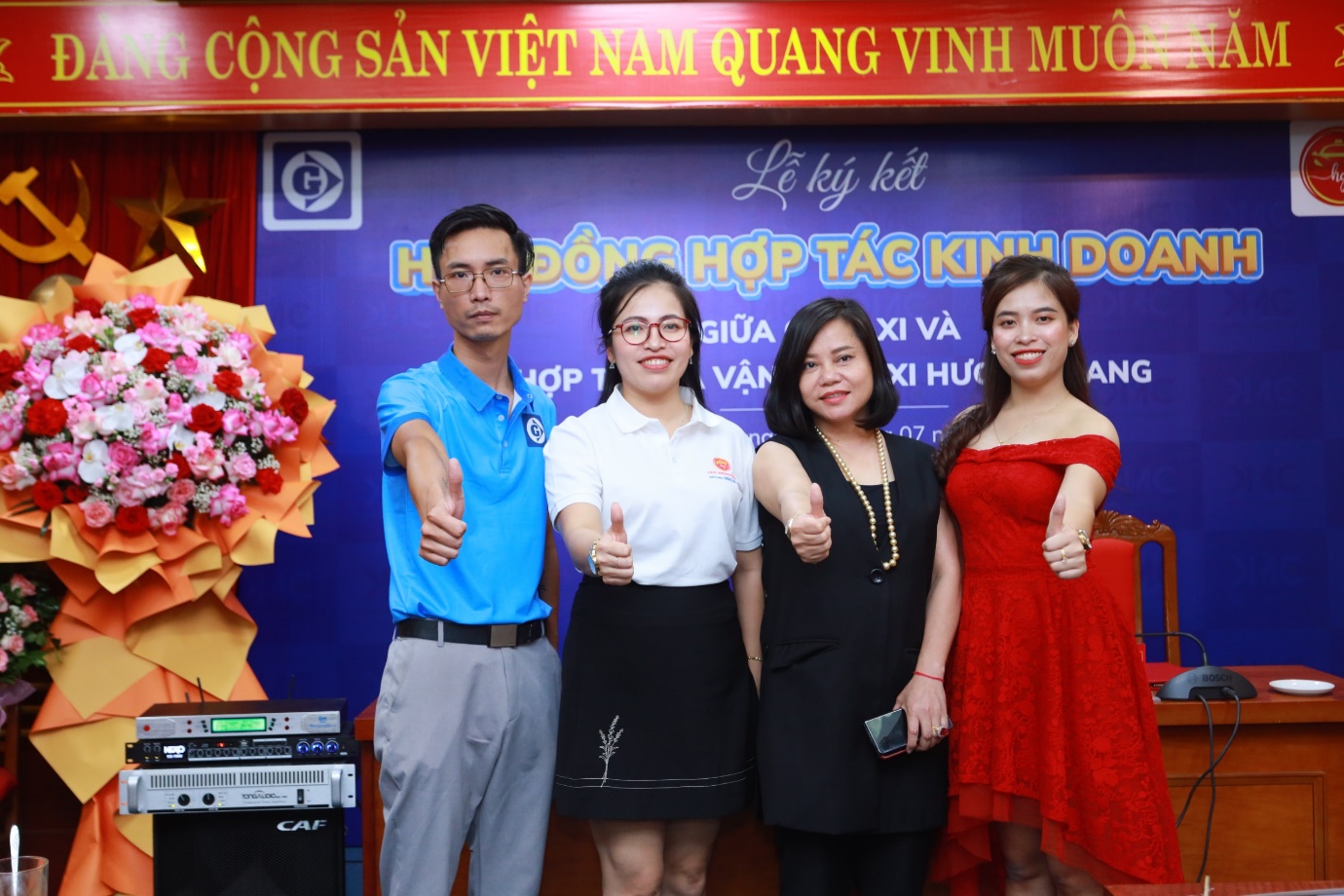 Đại diện 2 công ty tham gia buổi lễ ký kết