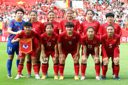ĐT nữ Việt Nam ”chốt” danh sách dự World Cup, ”tướng” Chung loại 5 cầu thủ