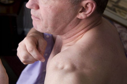 Pháp luật - Hành hạ bạn trai vì không đáp ứng được "chuyện ấy", người phụ nữ lĩnh án