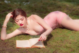 Bạn trẻ - Cuộc sống - Vẻ đẹp căng mọng khó rời mắt của hot girl Sài thành