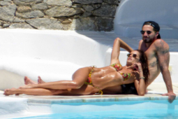 Đàn ông - Những cầu thủ có "số hưởng", bạn đời đều là mỹ nhân đẹp nức lòng người hâm mộ