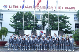 Bóng đá - Huỳnh Như &amp; ĐT nữ Việt Nam xinh tươi lên đường dự World Cup 2023