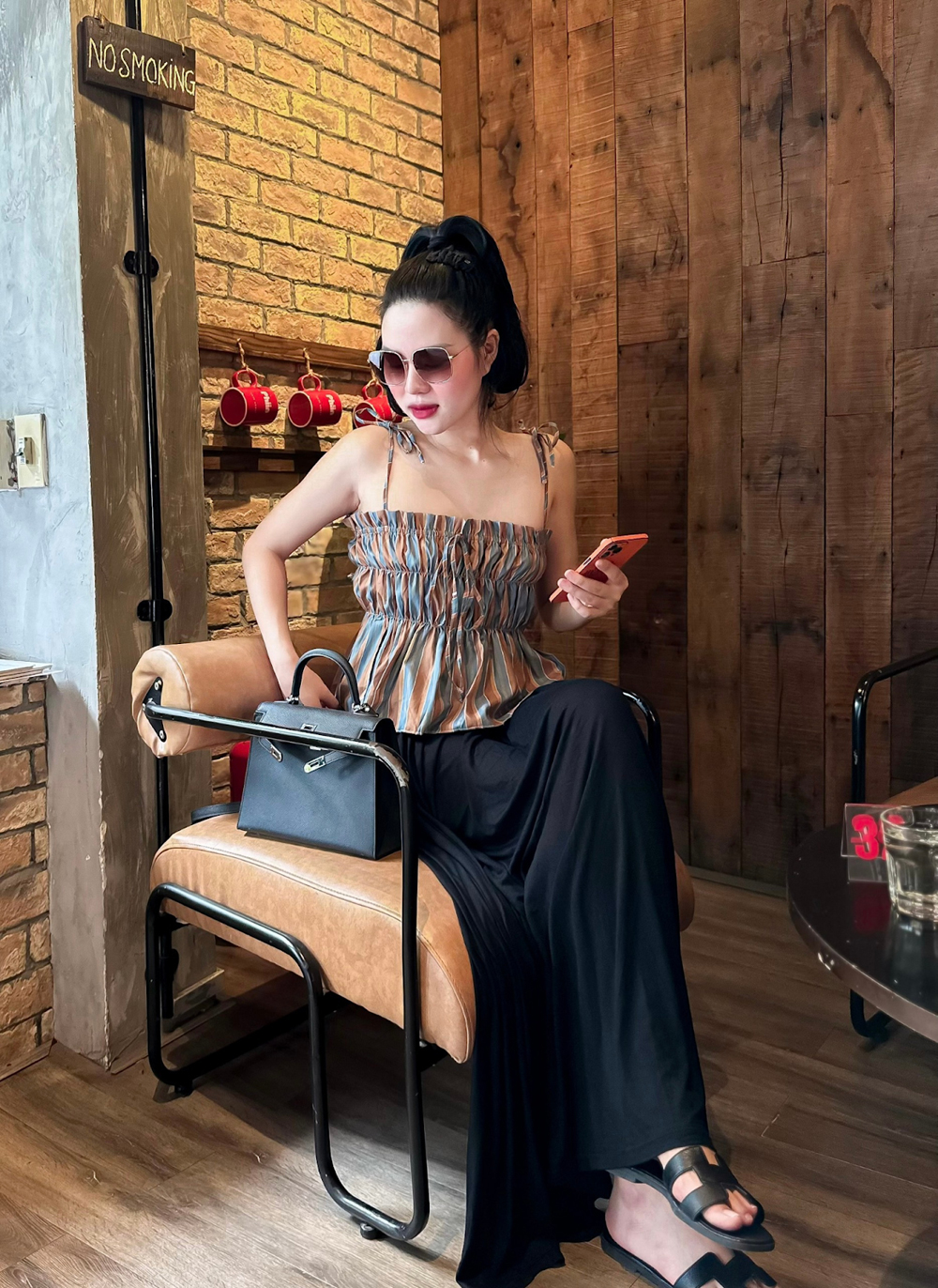 Bùi Lan Anh và câu chuyện khởi nghiệp của cô nàng đam mê thời trang - 1