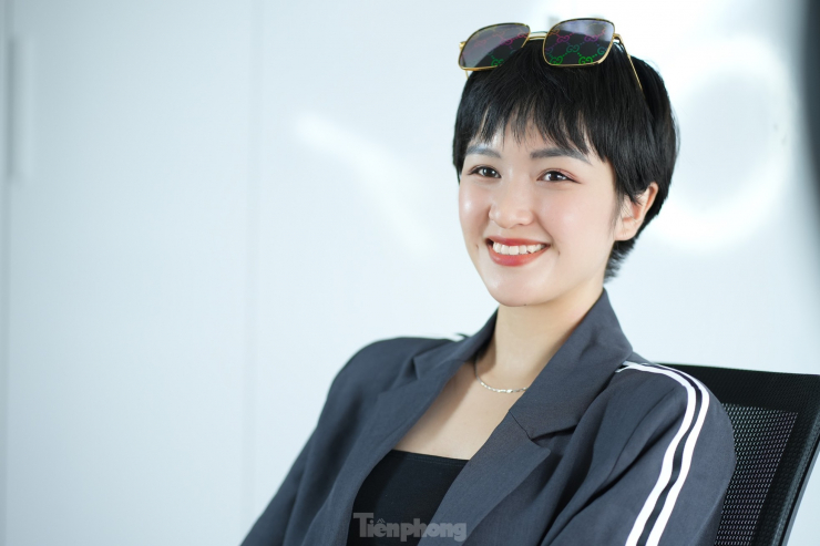 Ảnh ngoài đời của nữ diễn viên bị dìm nhan sắc trong 'Nơi giấc mơ tìm về' - 2