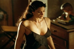 Làm đẹp - Vẻ đẹp trời ban của "người tình vĩnh cửu trong lòng đàn ông trên thế giới"