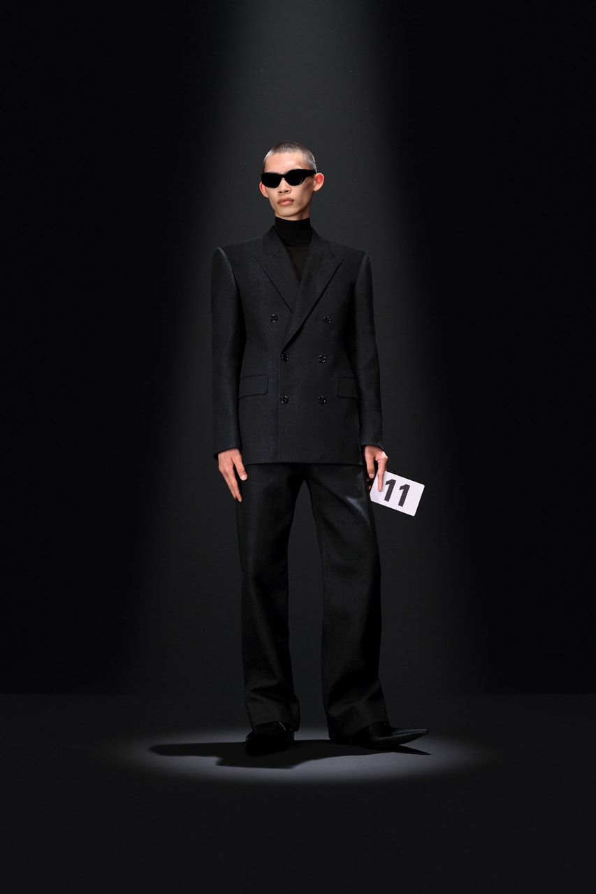 BST đẹp lộng lẫy của Balenciaga Couture vinh danh nghề thủ công - 11