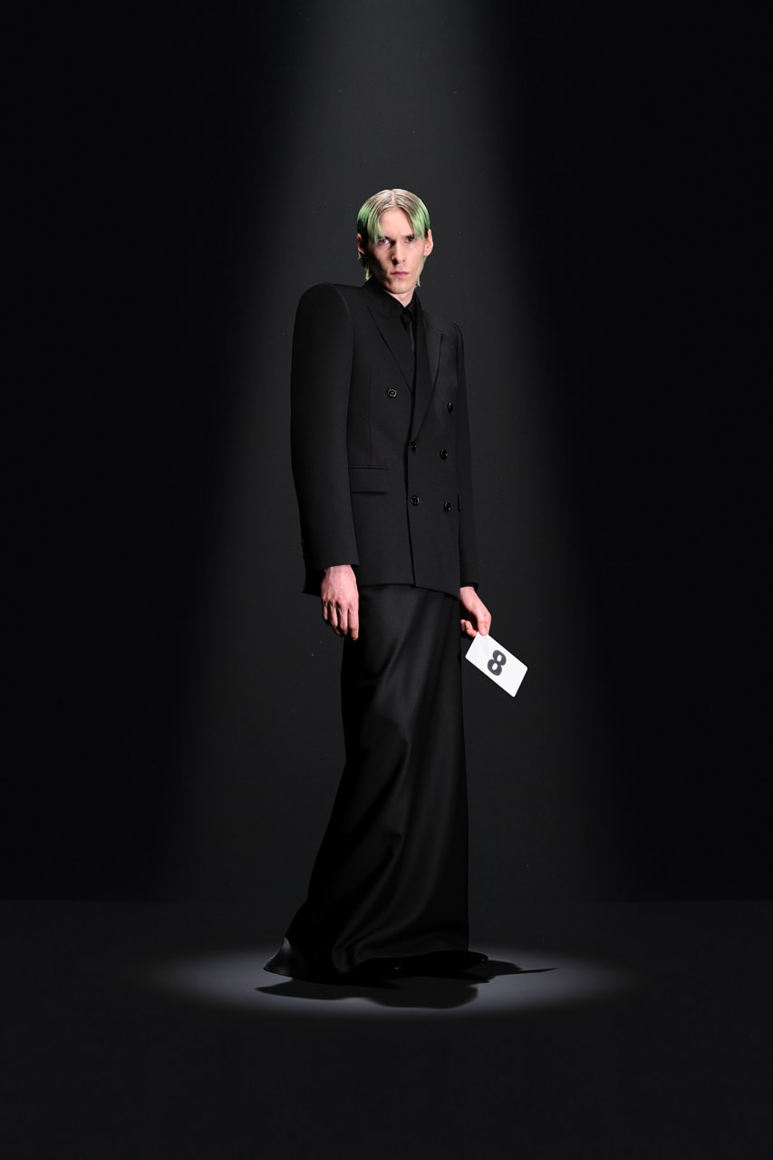 BST đẹp lộng lẫy của Balenciaga Couture vinh danh nghề thủ công - 8