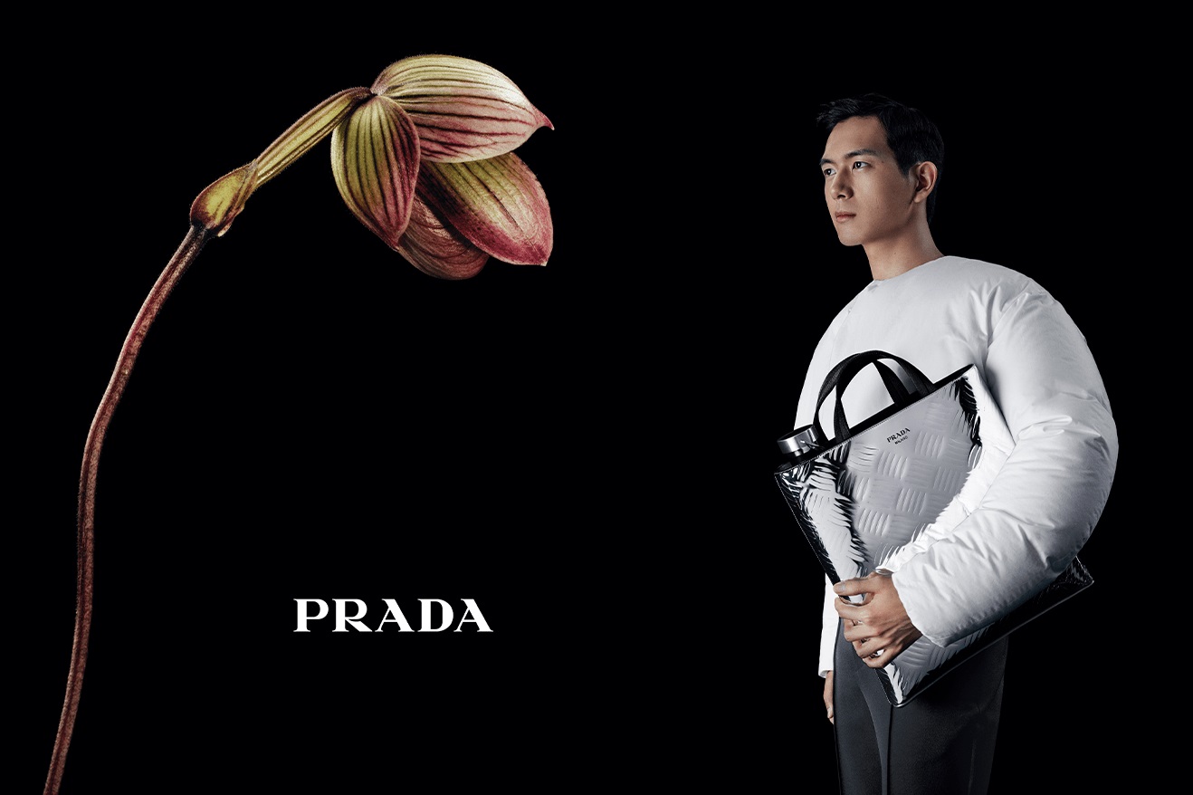 Ngây ngất với vẻ đẹp chiến dịch hoa nở rộ của Prada - 1