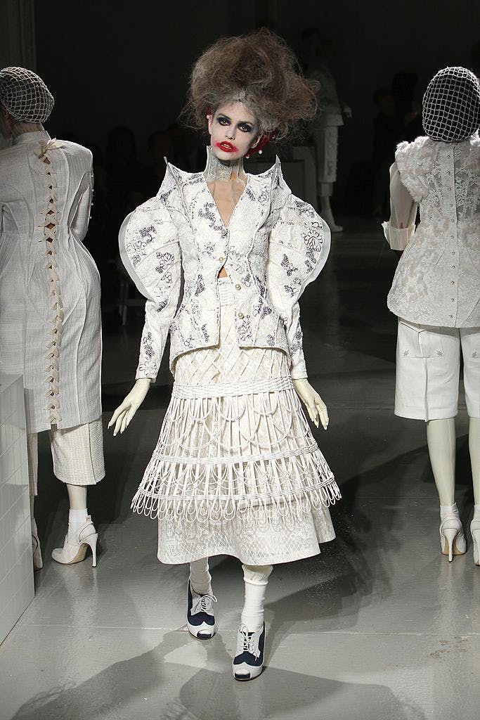 Những sàn diễn kỳ quặc nhất mọi thời đại của Thom Browne - 2