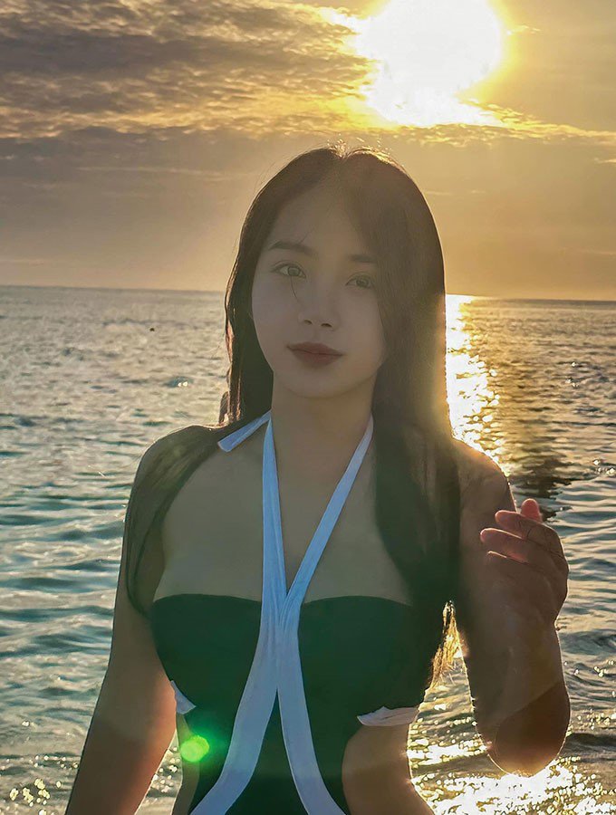 Vợ sắp cưới của hậu vệ U22 Việt Nam - Giáp Tuấn Dương sở hữu vẻ ngoài nóng bỏng, xinh đẹp - 2